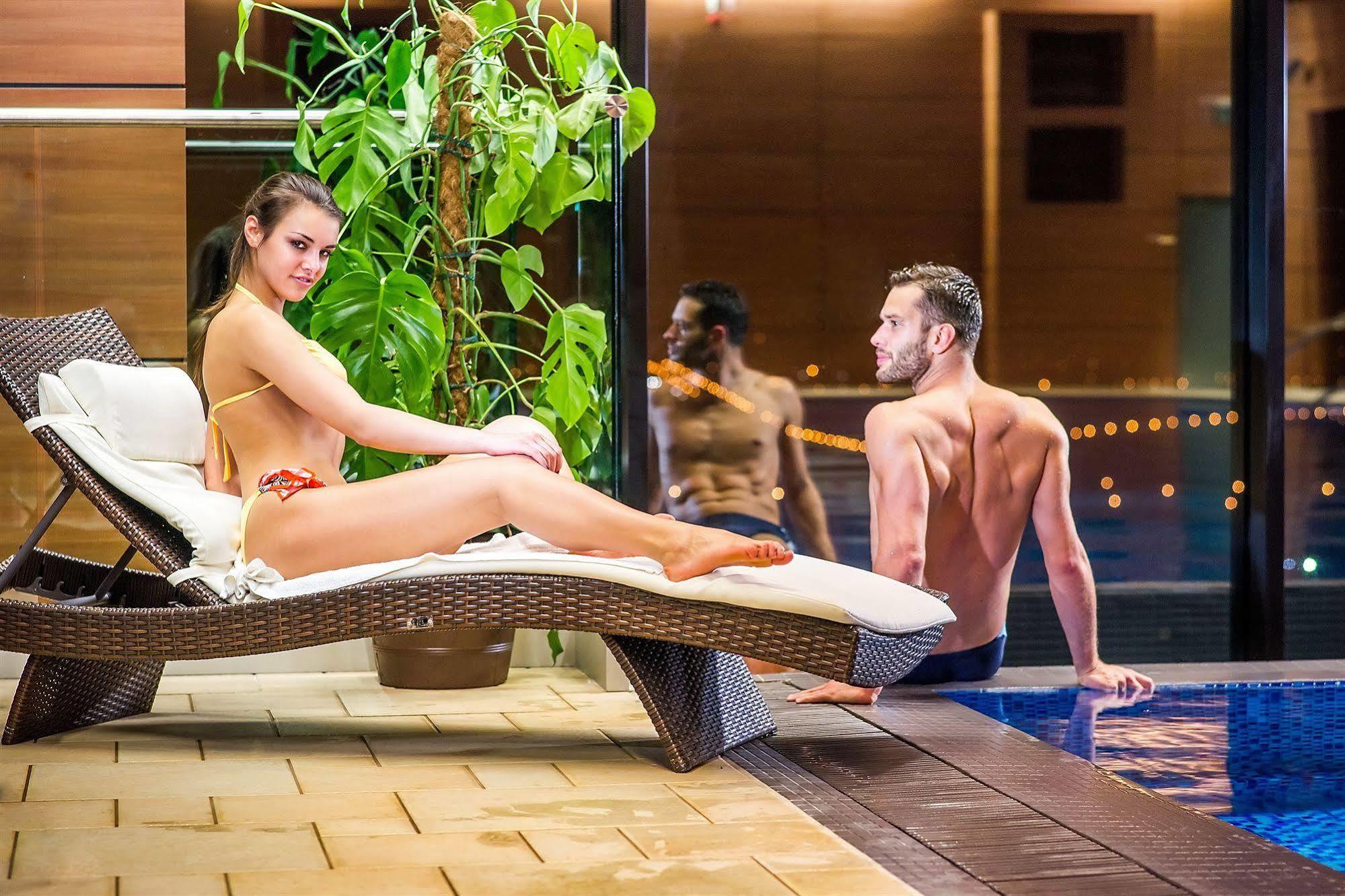 Odyssey Clubhotel Wellness & Spa Adults Only Kielce Eksteriør billede