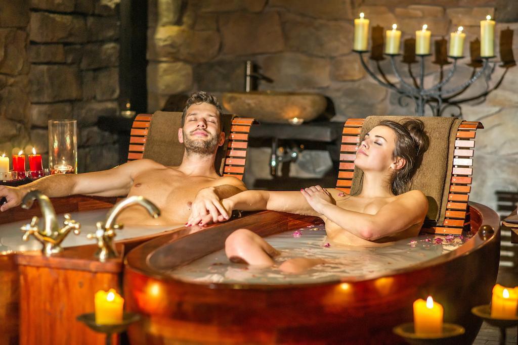Odyssey Clubhotel Wellness & Spa Adults Only Kielce Eksteriør billede